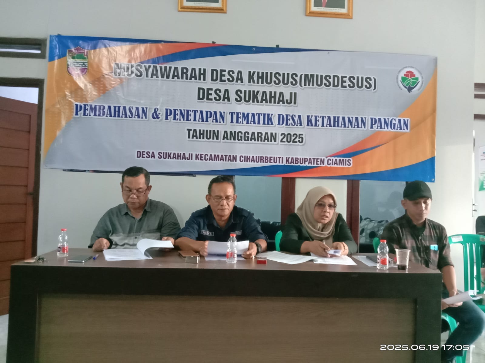 Musdesus Tematik Desa Sukahaji: Menetapkan Langkah Strategis Ketahanan Pangan Tahun 2025